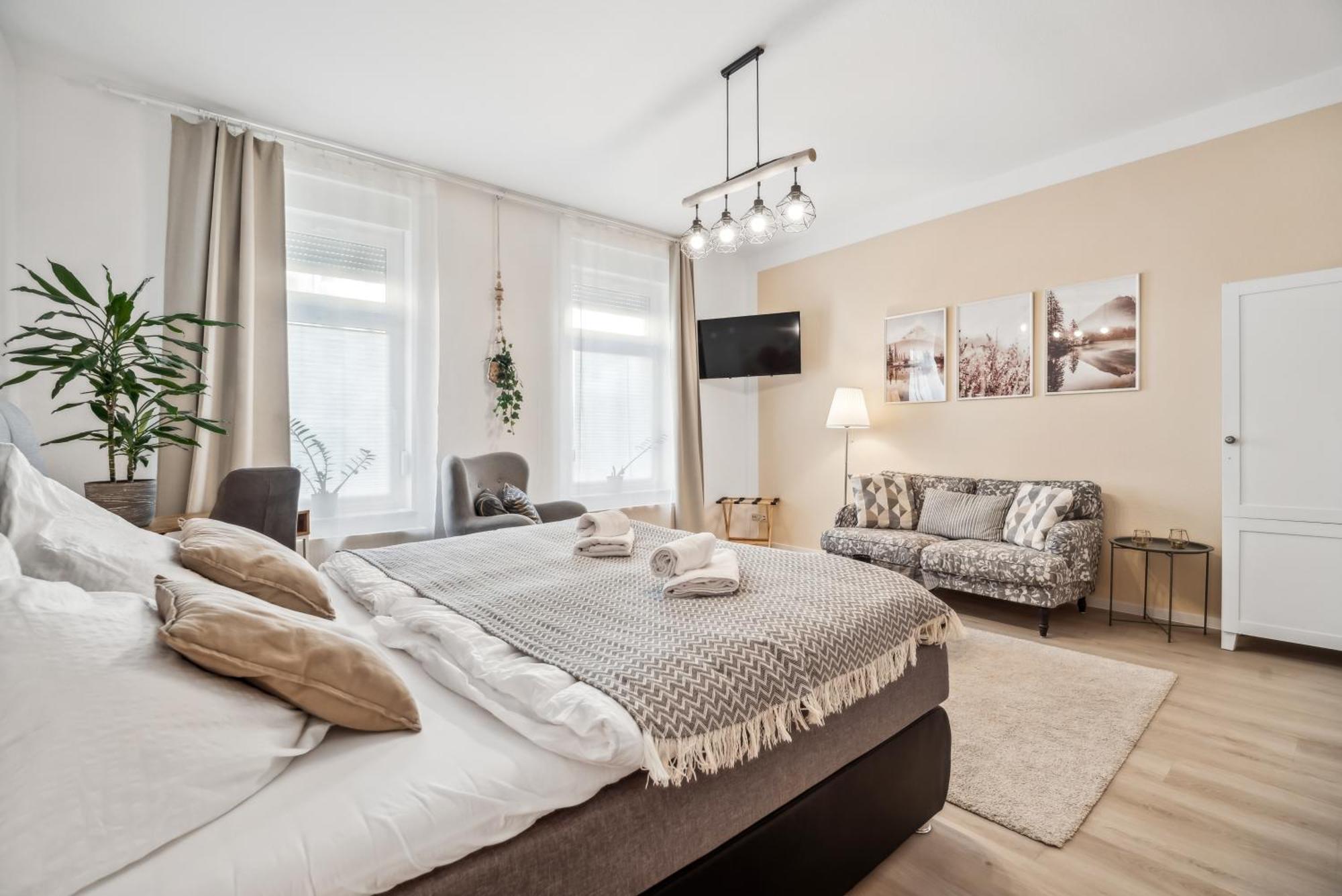 Roby-Erfurt Hbf-Nah, Balkon Appartement Buitenkant foto